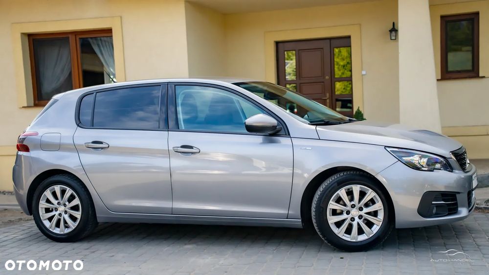 Peugeot 308 PureTech 110 Stop & Start Style - 11