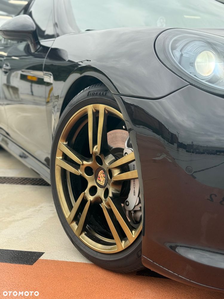 Porsche Panamera 4S - 14