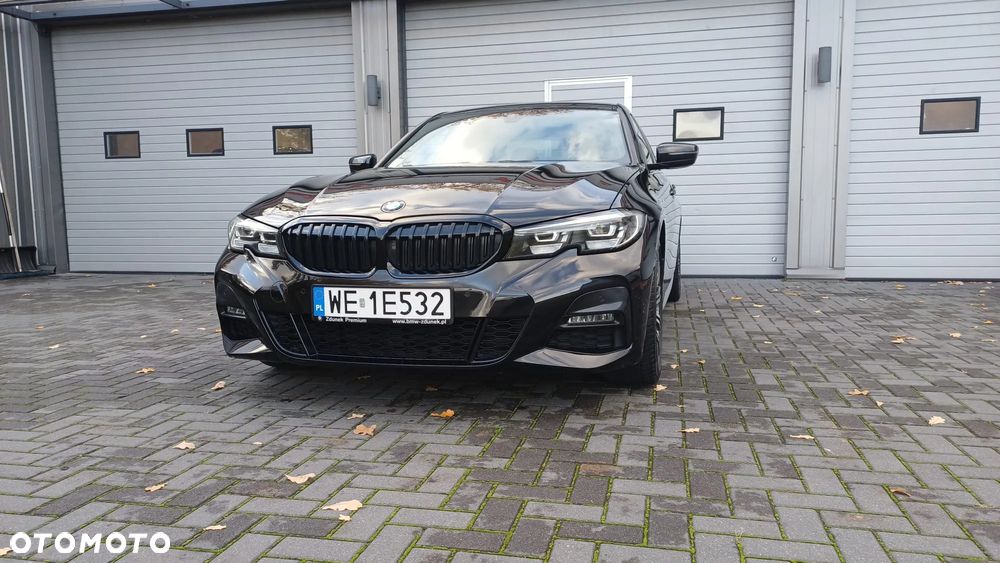 BMW Seria 3 320i xDrive M Sport - 2