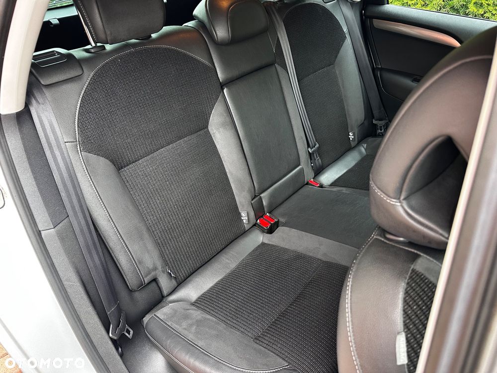 Citroën C4 VTi 120 Exclusive - 27