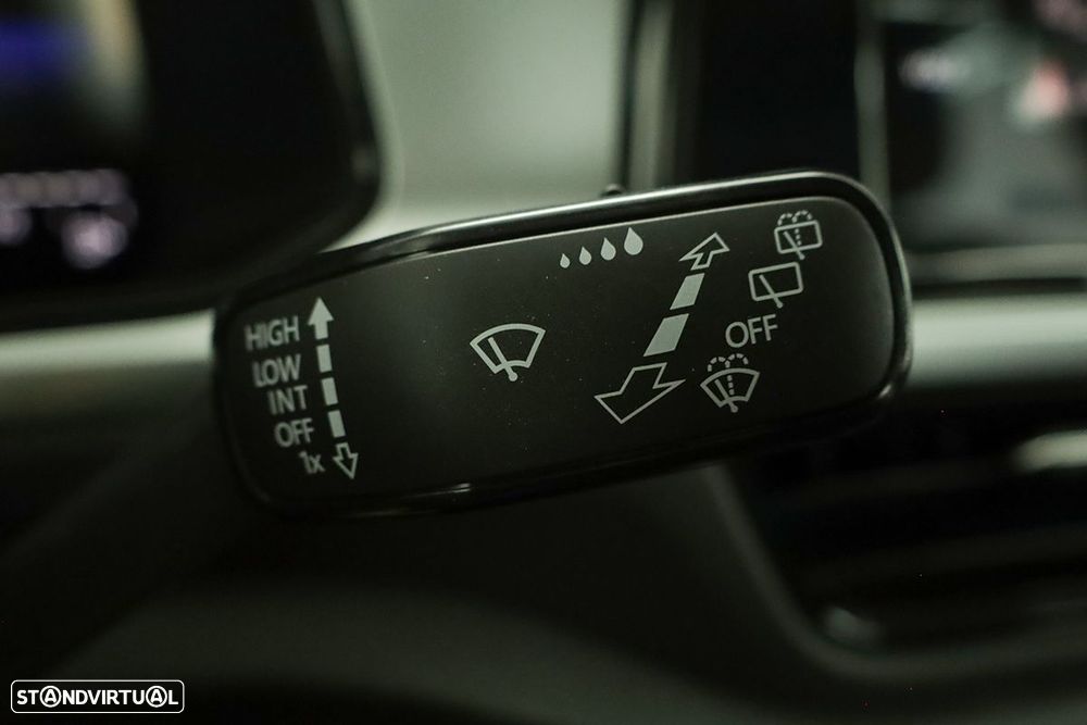 VW T-Roc 1.0 TSI Life - 17