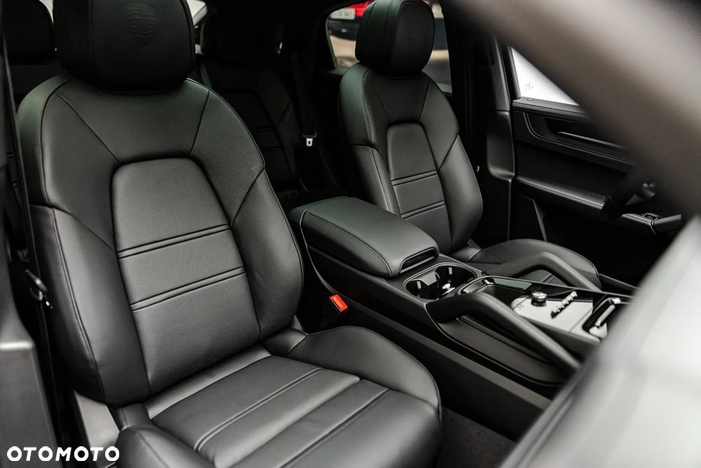 Porsche Cayenne Standard - 13