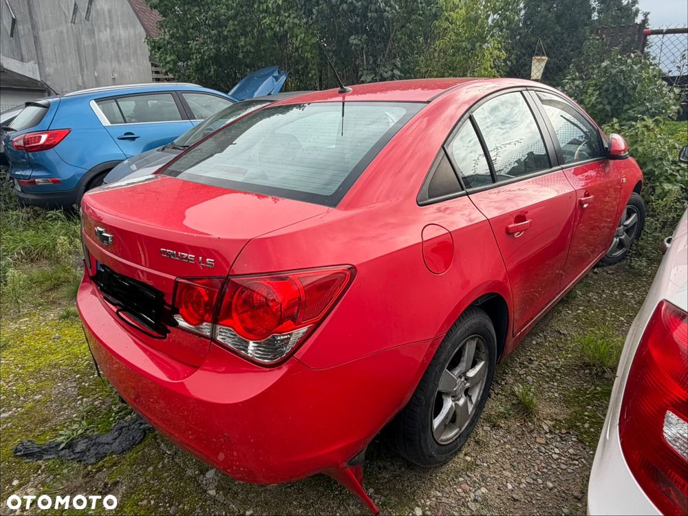 Chevrolet Cruze 1.6 - 3