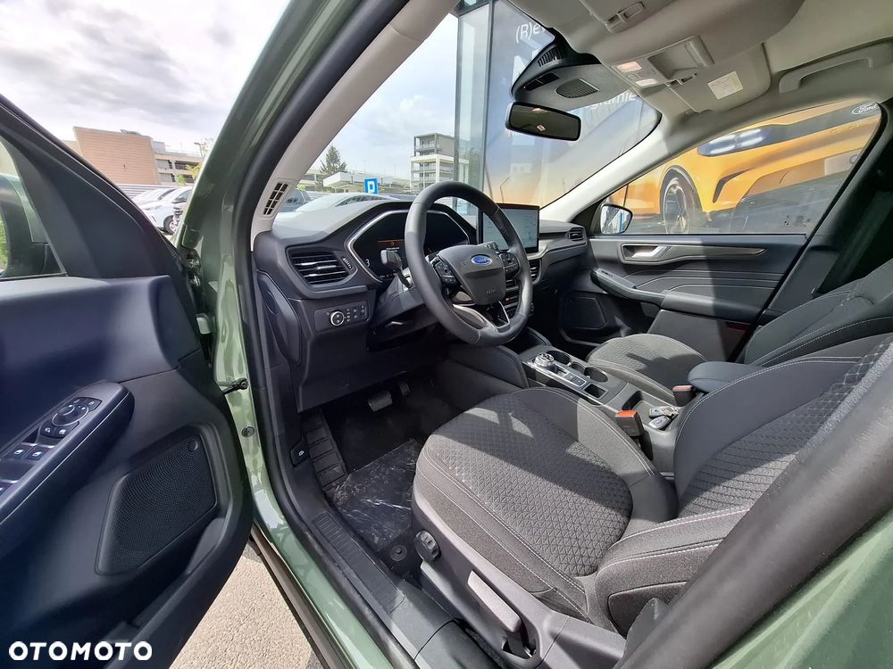 Ford Kuga 1.5 EcoBoost FWD Titanium - 11