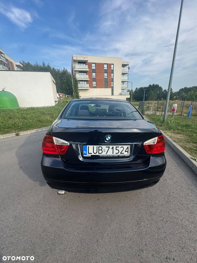 BMW Seria 3 318d - 6