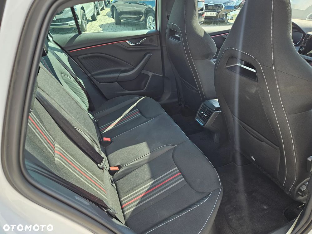 Skoda Scala 1.5 TSI Monte Carlo DSG - 10