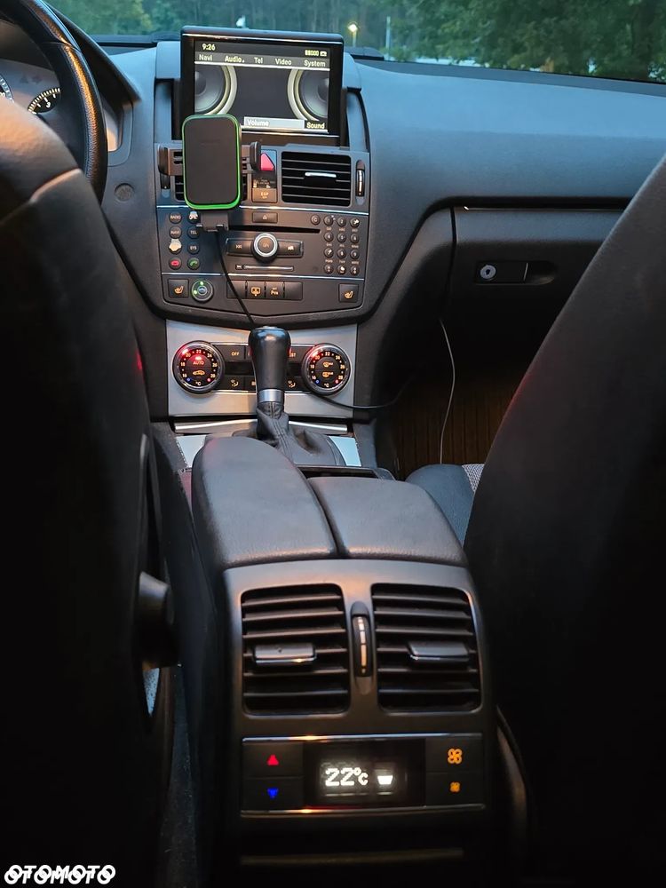 Mercedes-Benz Klasa C 350 4Matic 7G-TRONIC Avantgarde - 8