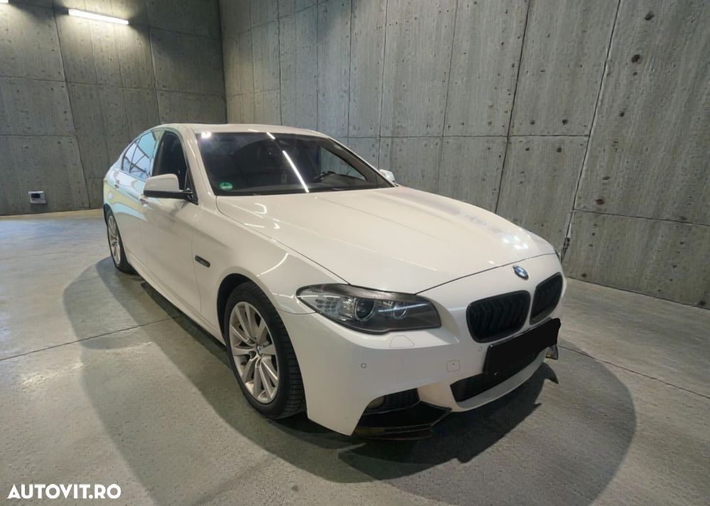 BMW Seria 5 525d Sport-Aut. - 2