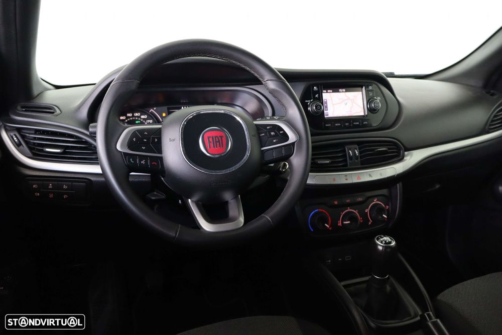 Fiat Tipo Station Wagon 1.3 M-Jet Street - 18