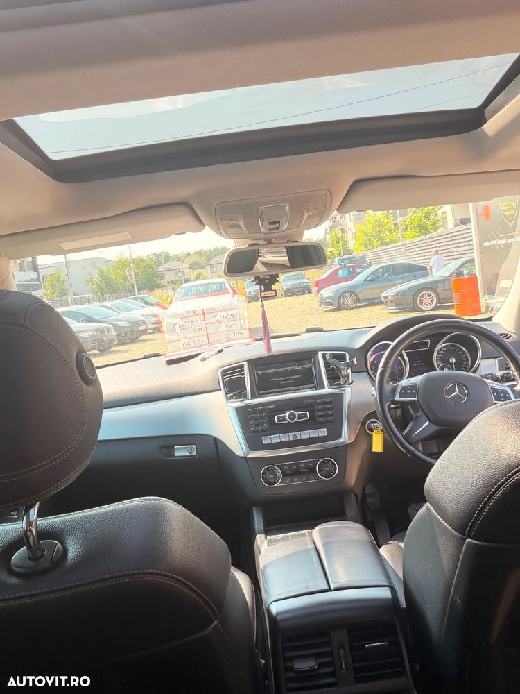 Mercedes-Benz ML 350 BlueTEC 4MATIC Aut - 23
