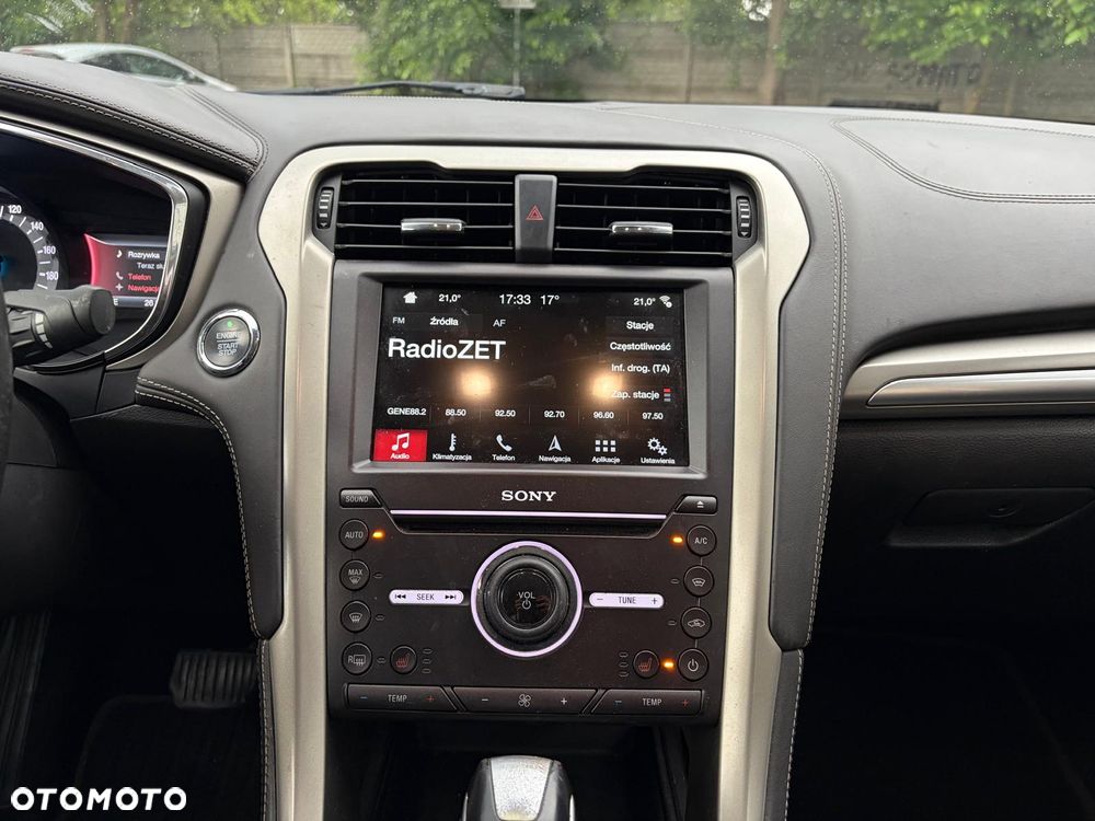 Ford Mondeo Vignale 2.0 Hybrid - 20