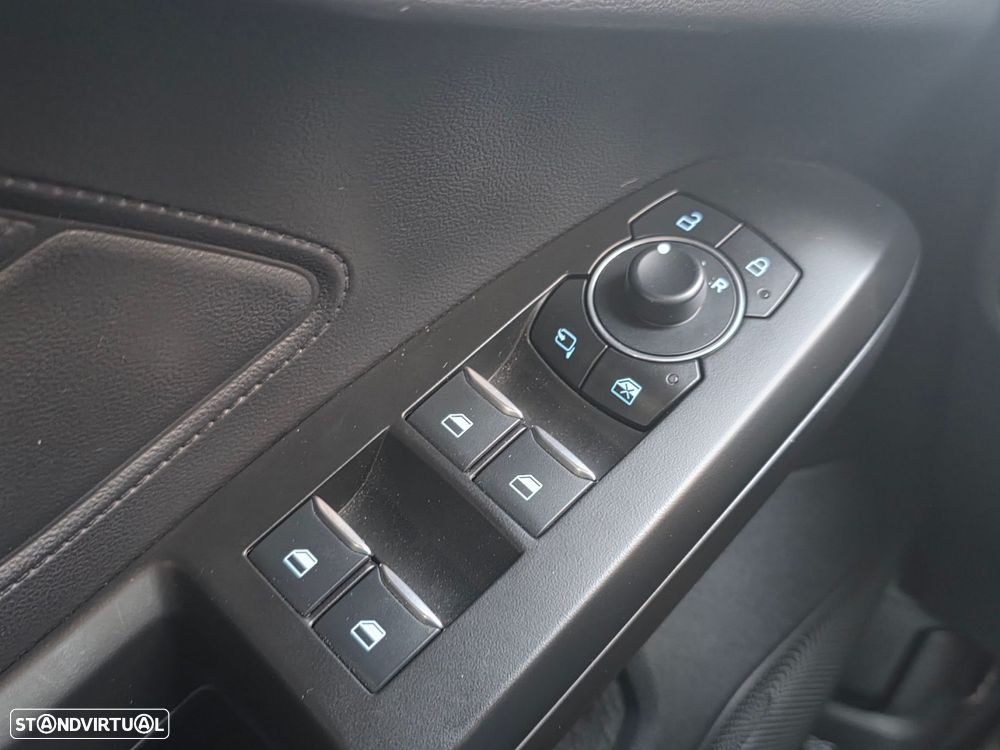 Ford Focus 1.0 EcoBoost MHEV ST-Line X Aut. - 17