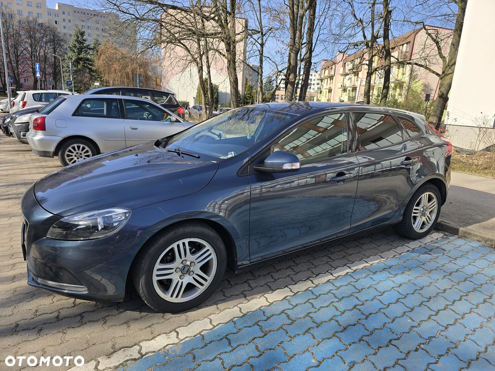 Volvo V40 - 2
