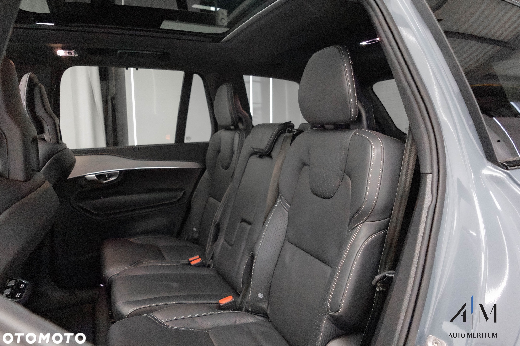 Volvo XC 90 B5 D AWD Ultimate Dark - 29