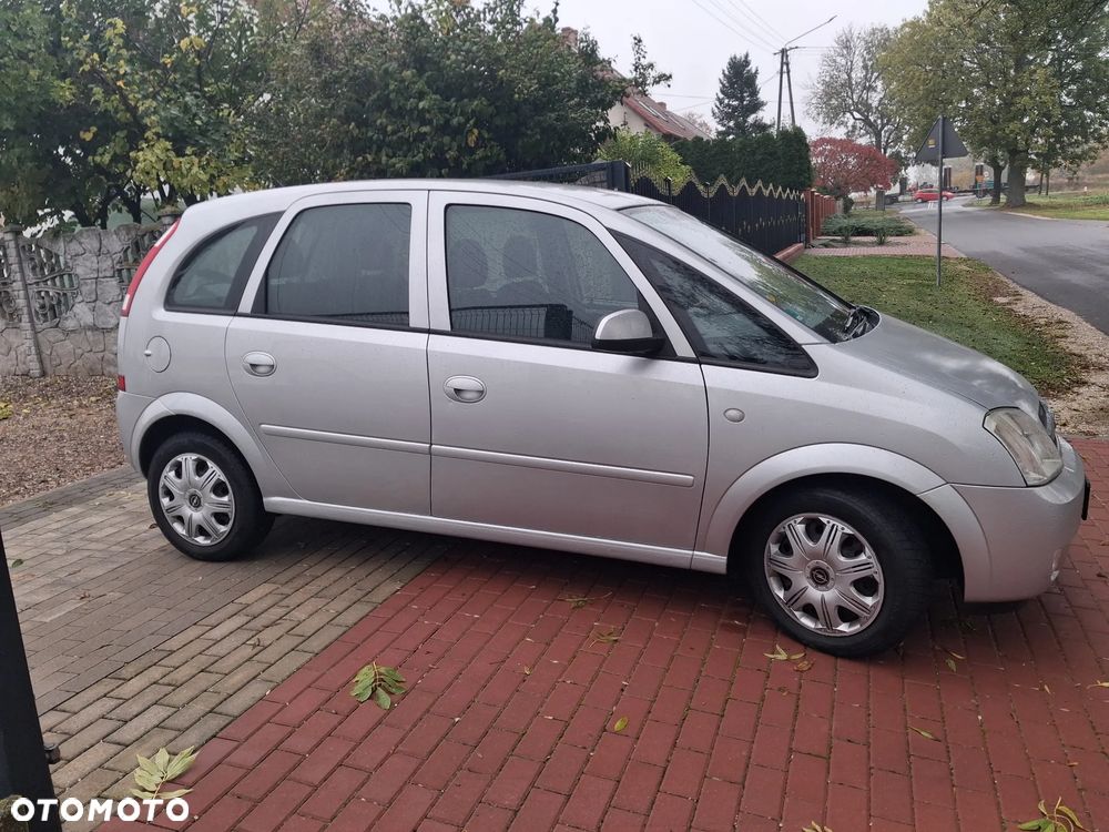 Opel Meriva - 15