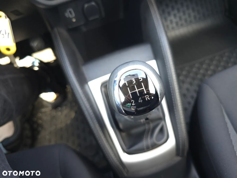 Nissan Micra 1.0 IG-T Visia+ - 30