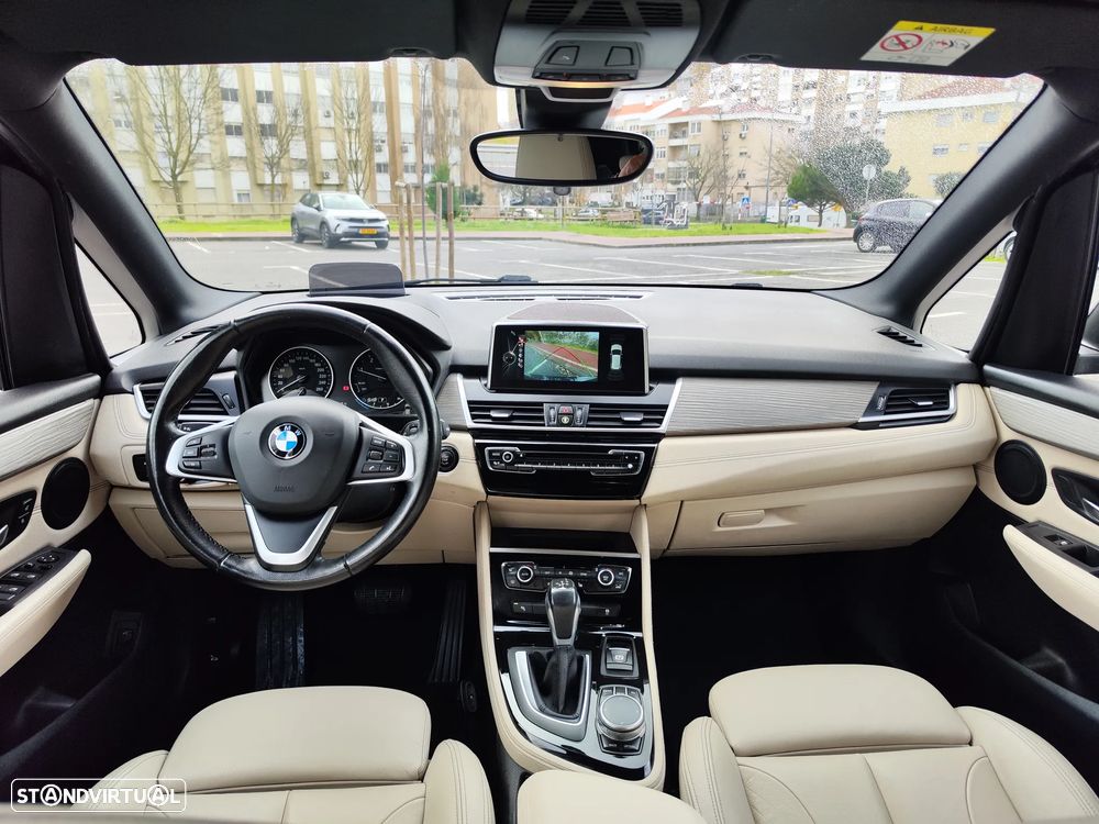 BMW 216 Active Tourer d Aut. Sport Line - 21