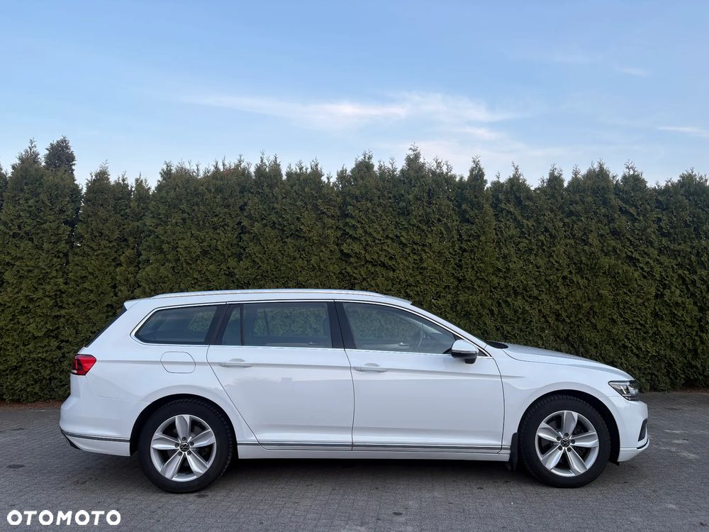 Volkswagen Passat 2.0 TDI 4Mot Elegance DSG - 25