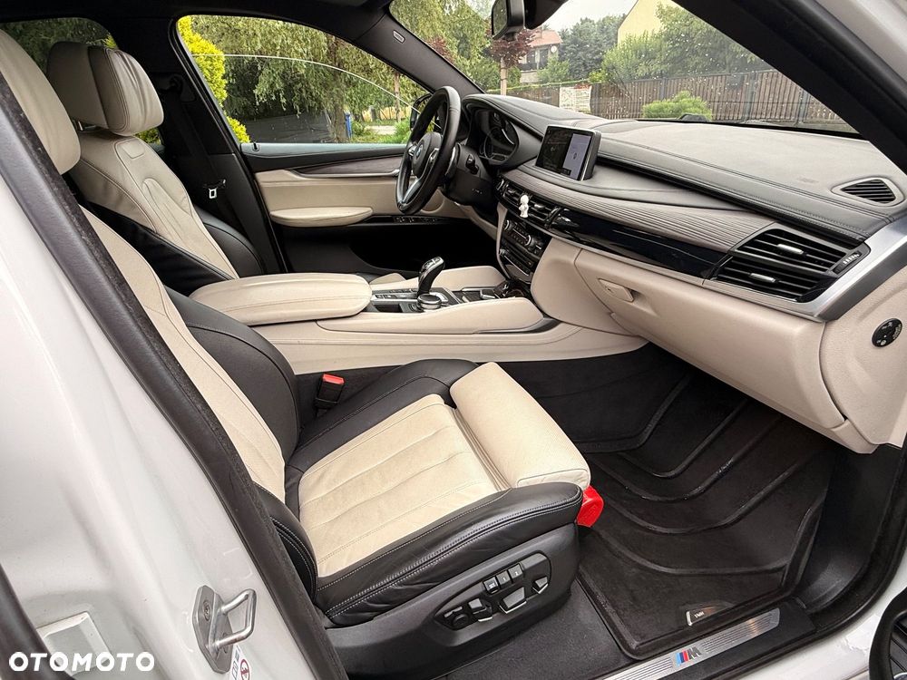 BMW X6 xDrive50i M Sport - 12