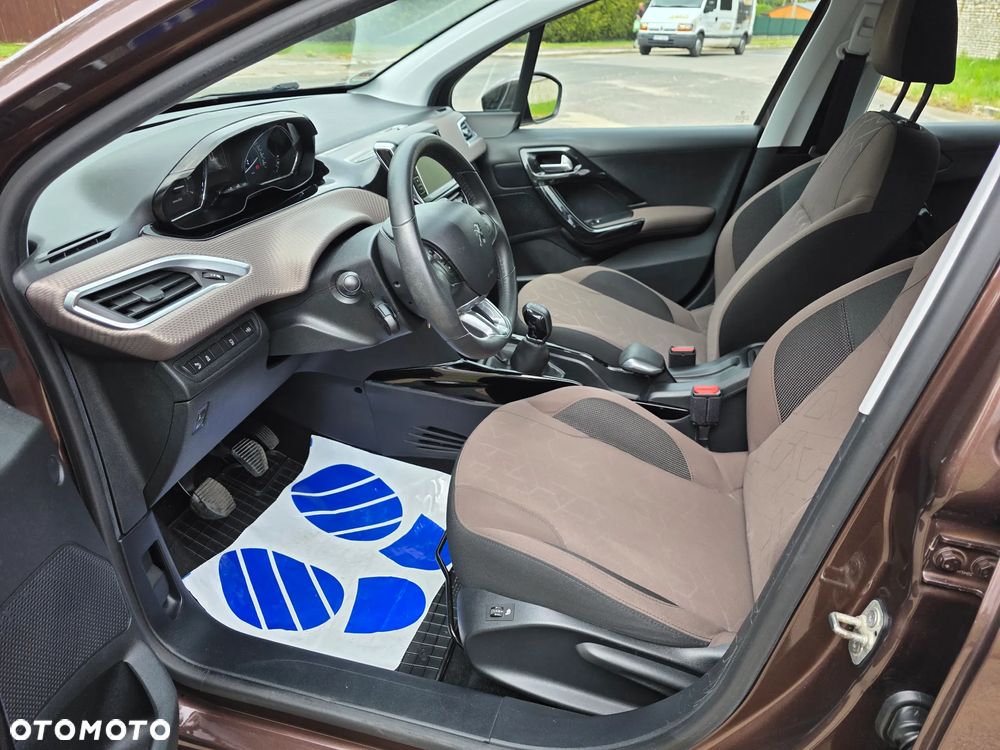 Peugeot 2008 PureTech 82 Active - 14