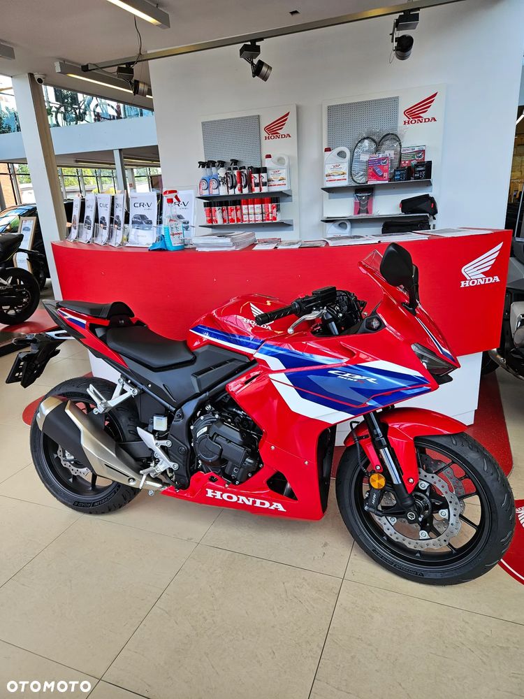 Honda CBR - 15