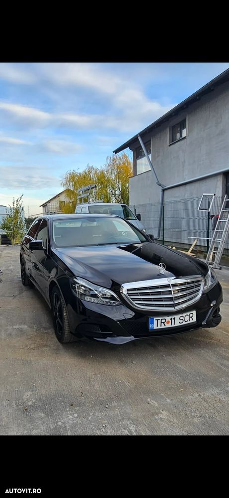 Mercedes-Benz E 200 BlueTEC 7G-TRONIC - 2