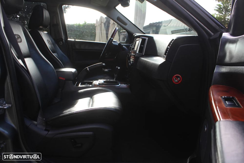 Jeep Grand Cherokee 3.0 CRD Auto Overland - 22