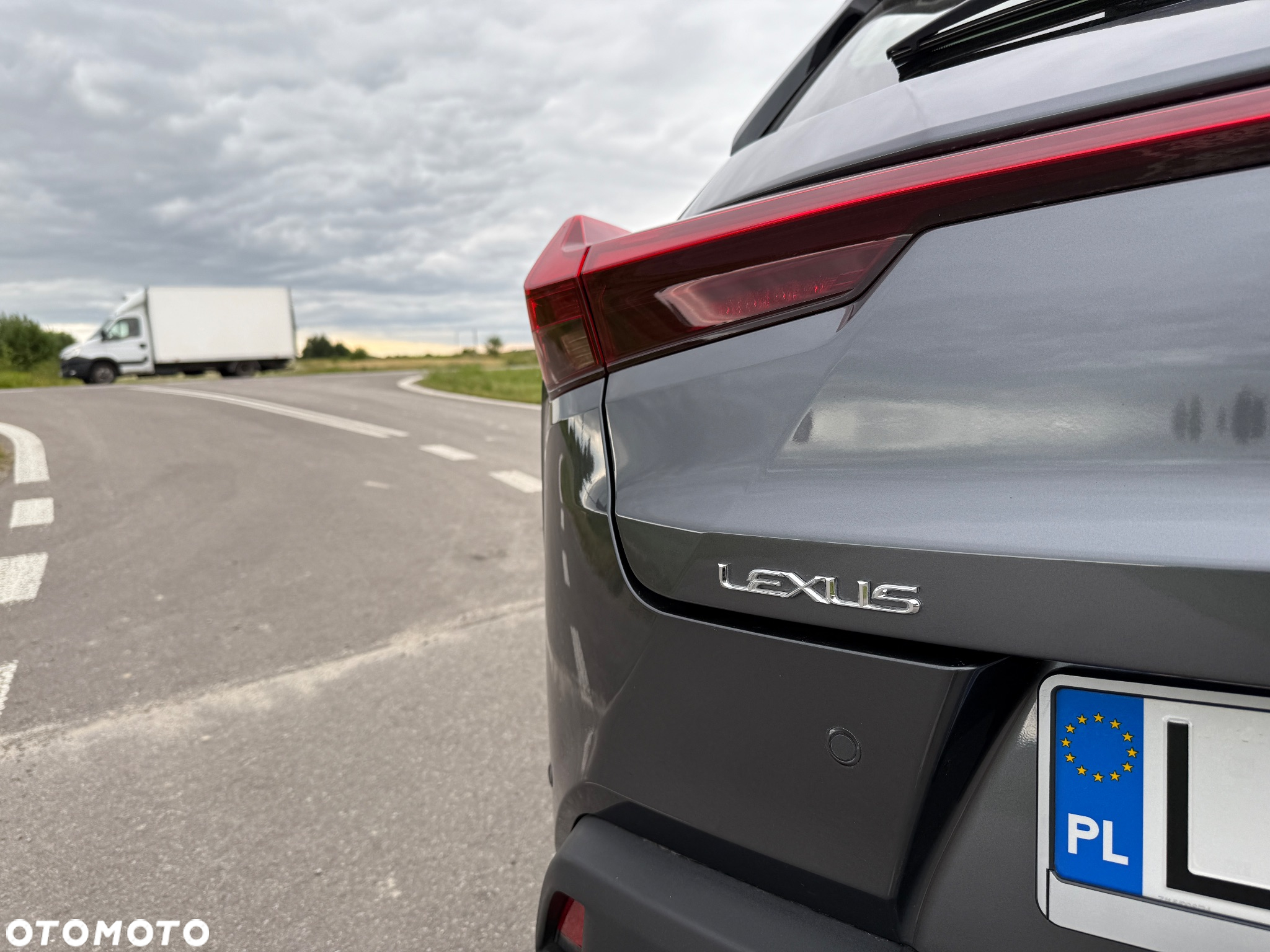 Lexus UX 250h GPF Business 2WD - 10