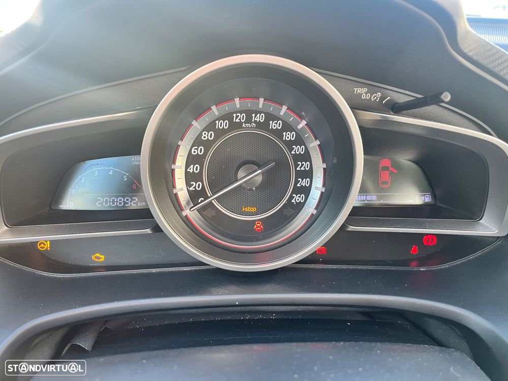 Mazda 3 Hatchback SKYACTIV-D 105 Center-Line - 7