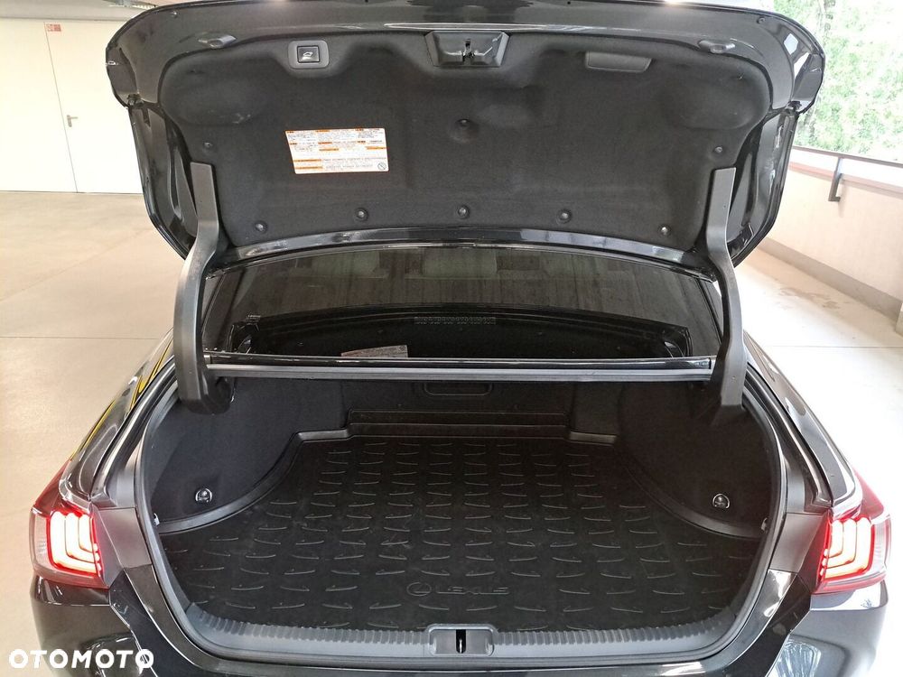 Lexus ES 300h Prestige - 15