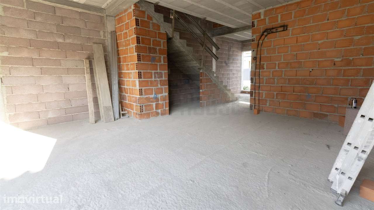 Moradia Isolada T3 em Construção | Campo, Viseu - Grande imagem: 5/19