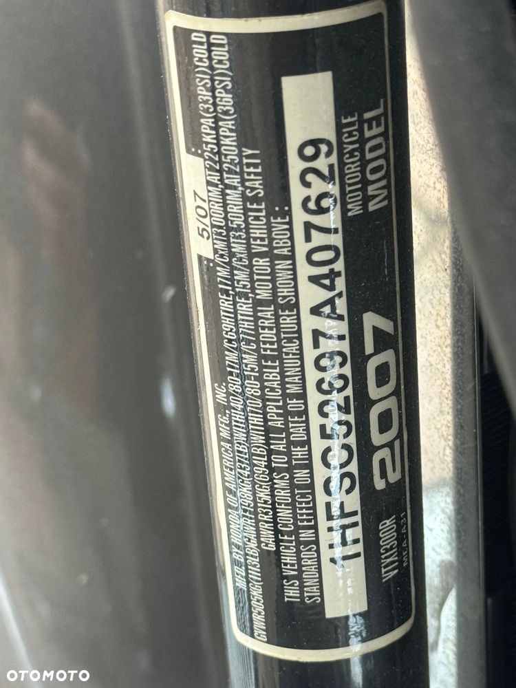 Honda VTX - 3