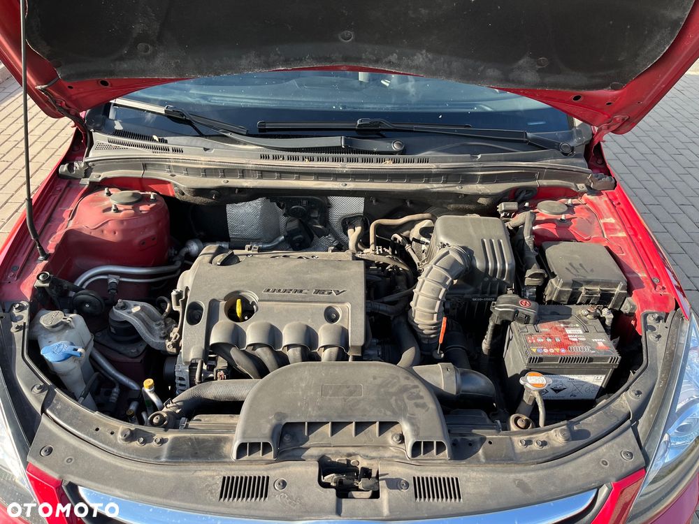 Hyundai i30 1.6 Comfort - 20