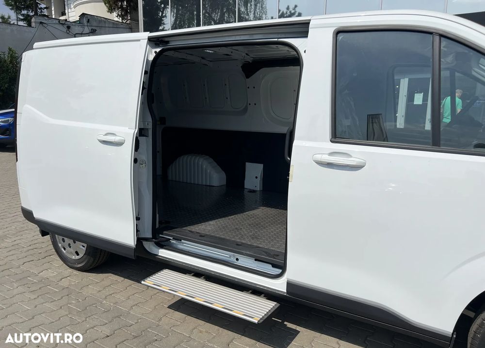 Maxus Deliver 7 - 12