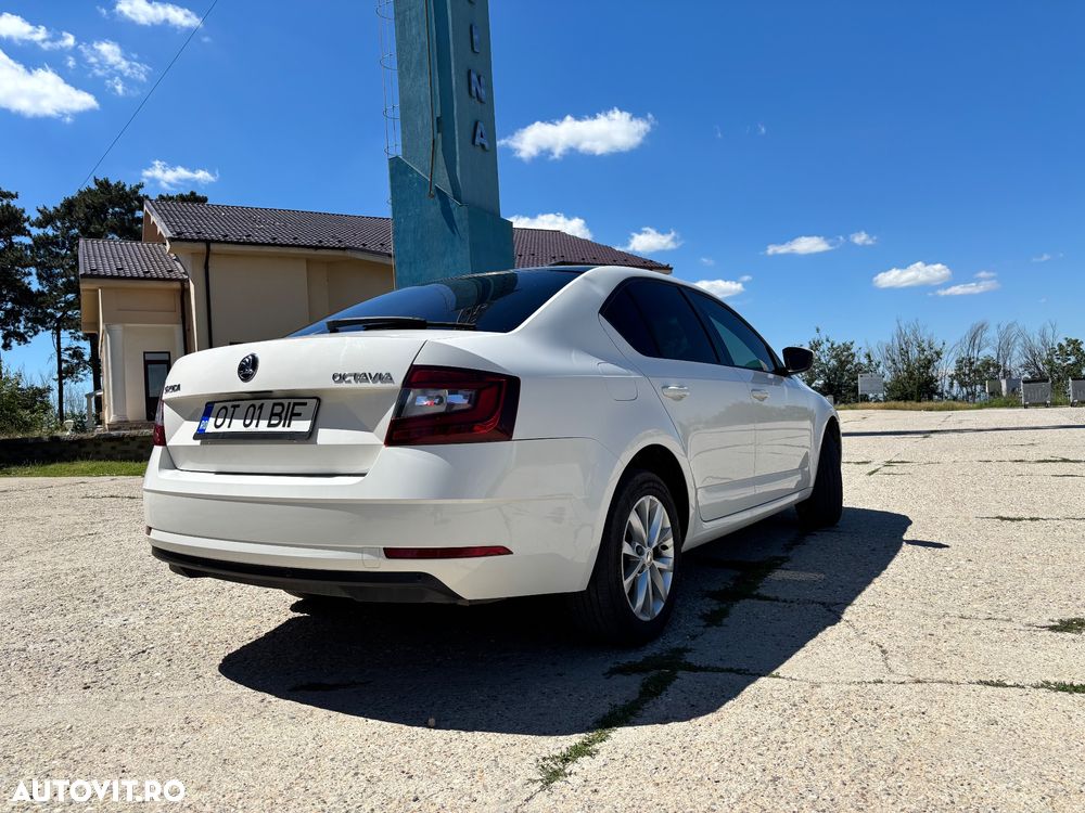 Skoda Octavia 1.6 TDI Ambition - 8