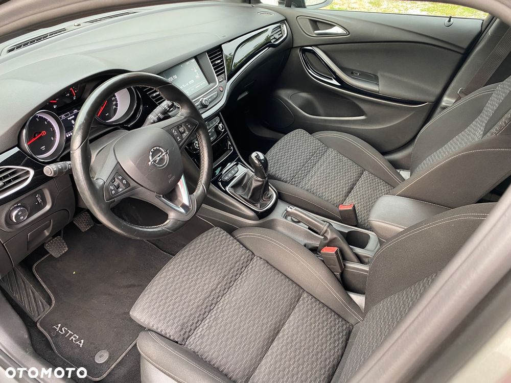 Opel Astra 1.4 Turbo Dynamic - 27