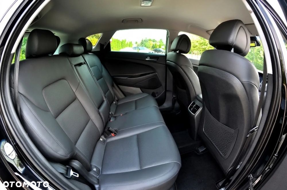 Hyundai Tucson 1.6 GDI BlueDrive Style 2WD - 21