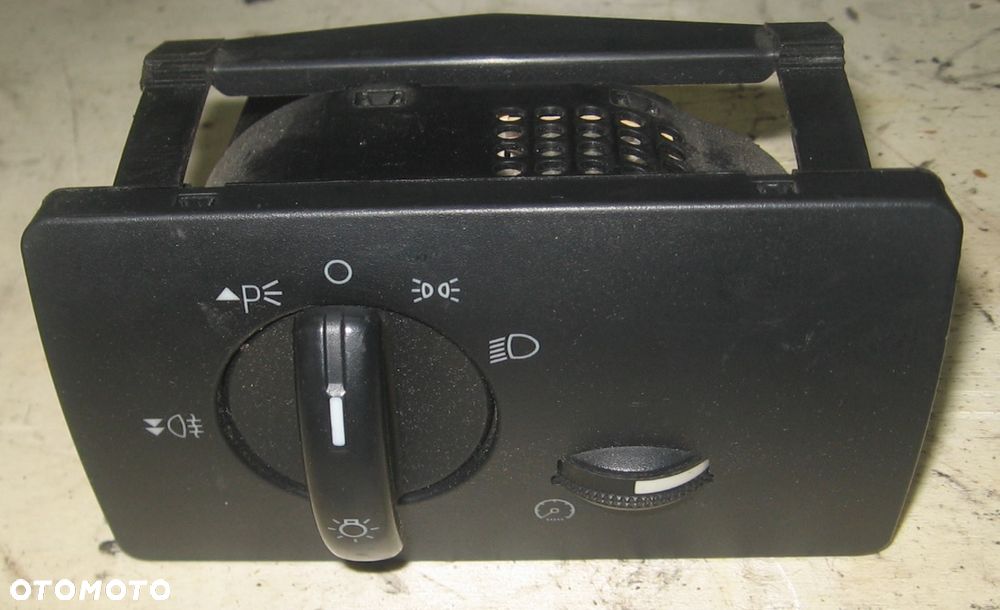 przełącznik świateł FORD MONDEO MKIII 4S7T13A024DA