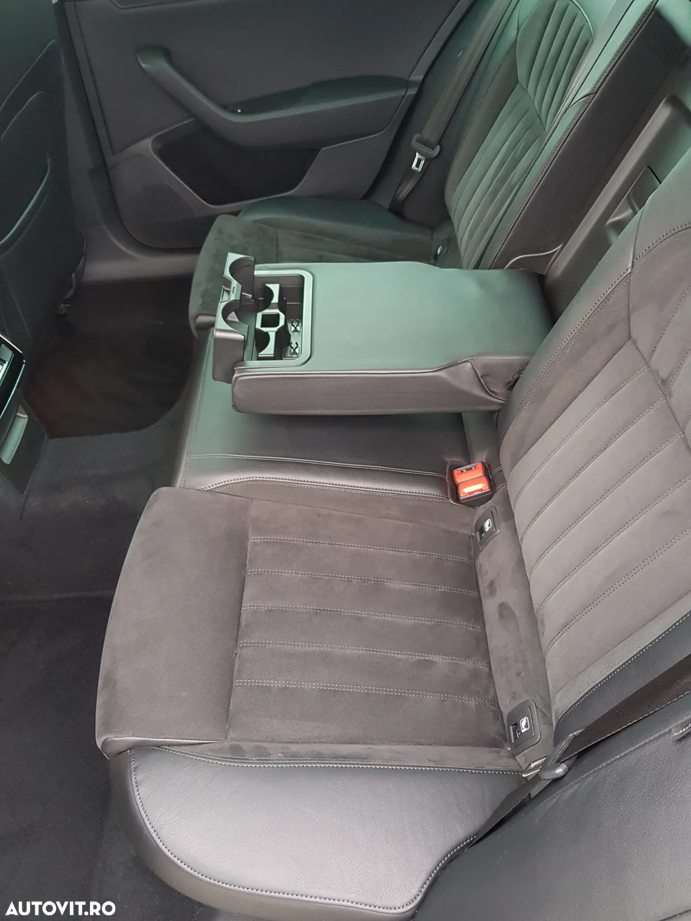 Skoda Superb 2.0 TDI Style - 12