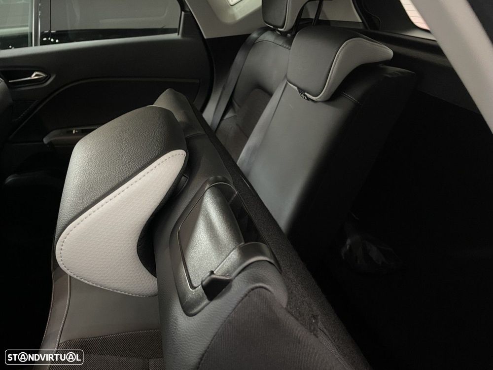 Renault Captur 1.0 TCe Intens - 57