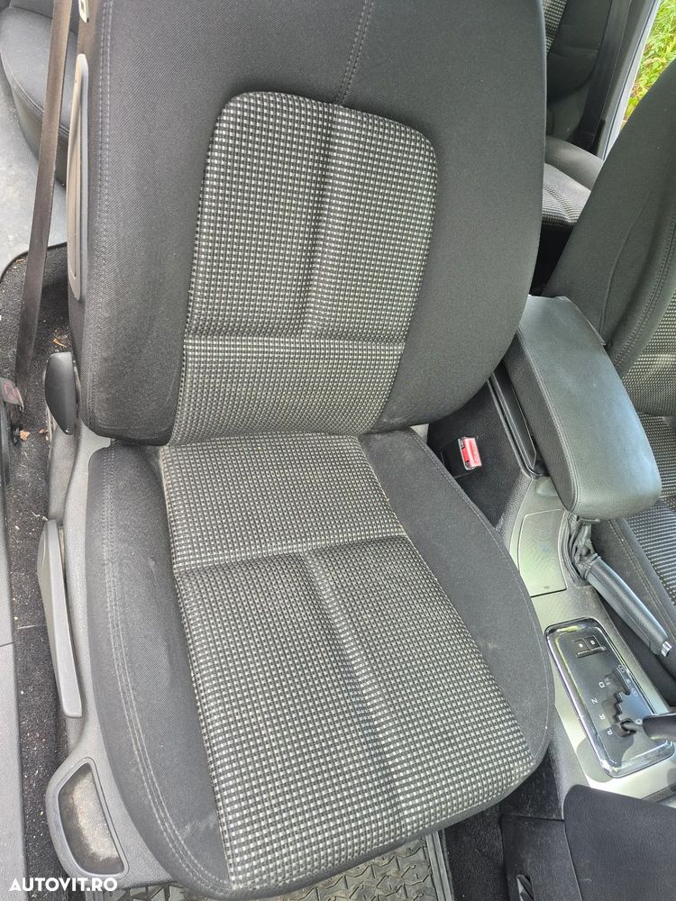 Peugeot 407 HDi 135 Automatik Esplanade - 10