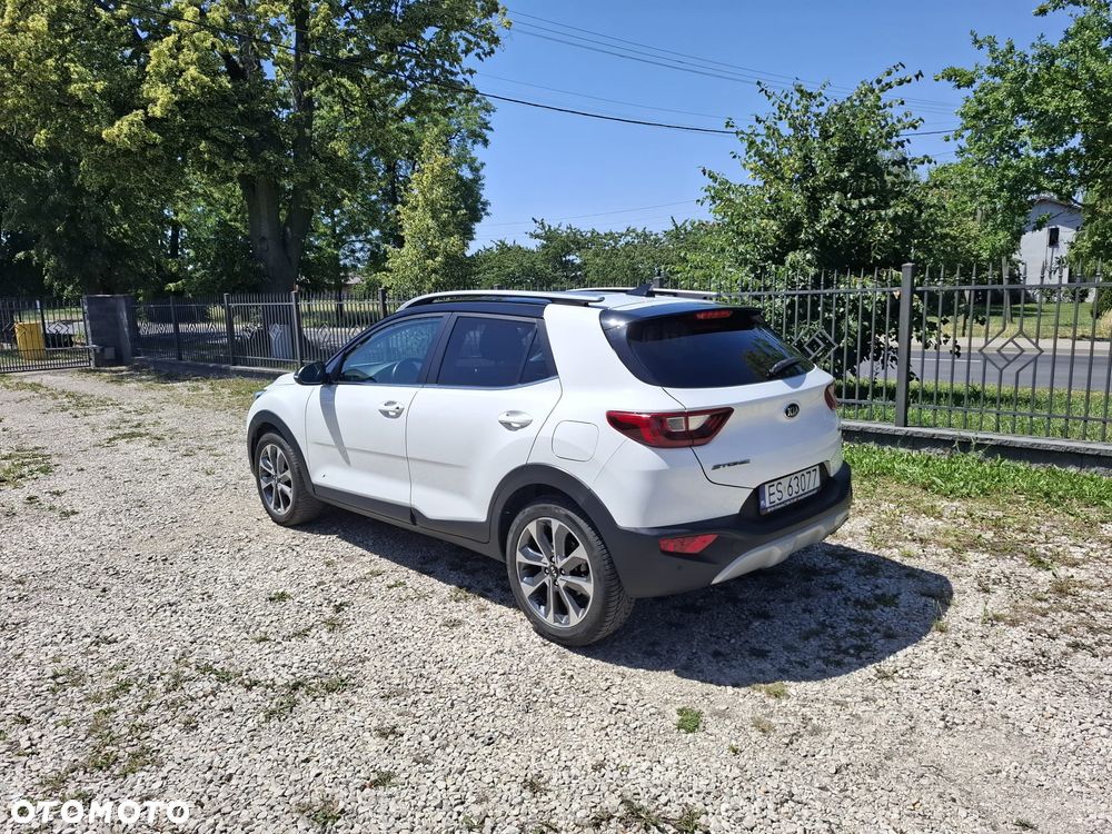 Kia Stonic 1.6 CRDi SCR L - 3