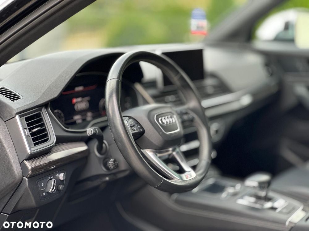 Audi SQ5 - 11