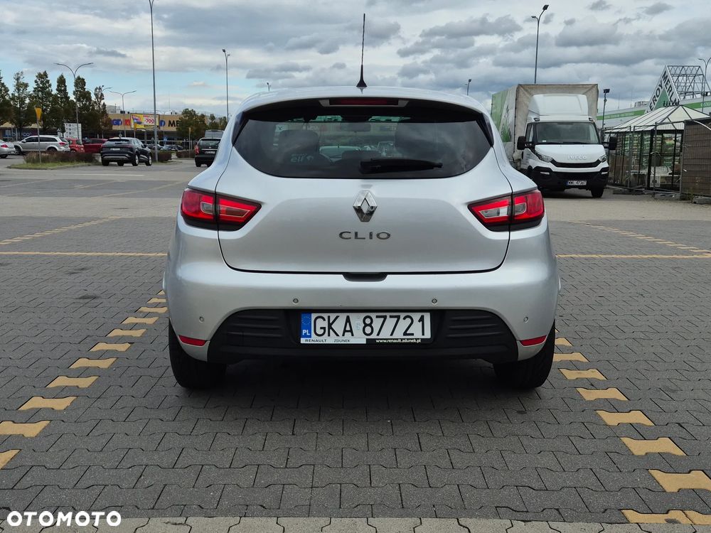 Renault Clio 1.2 16V Alize - 6