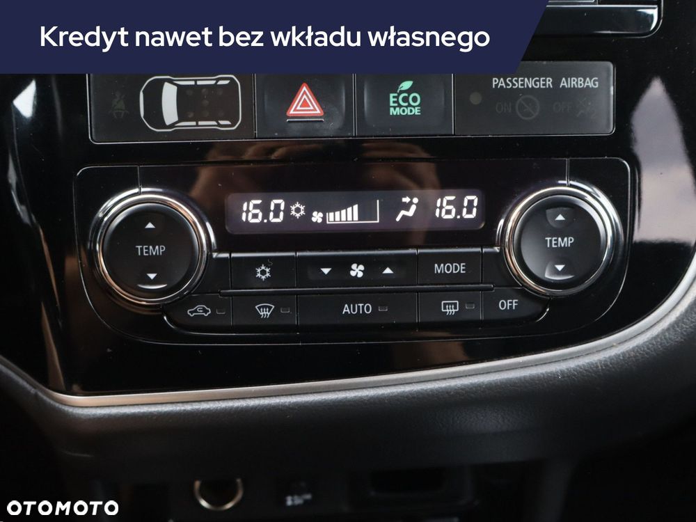 Mitsubishi Outlander - 15