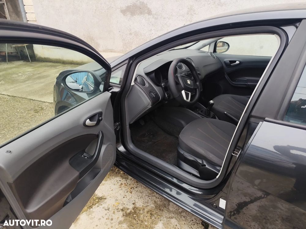 Seat Ibiza 1.4 16V Reference Viva - 11