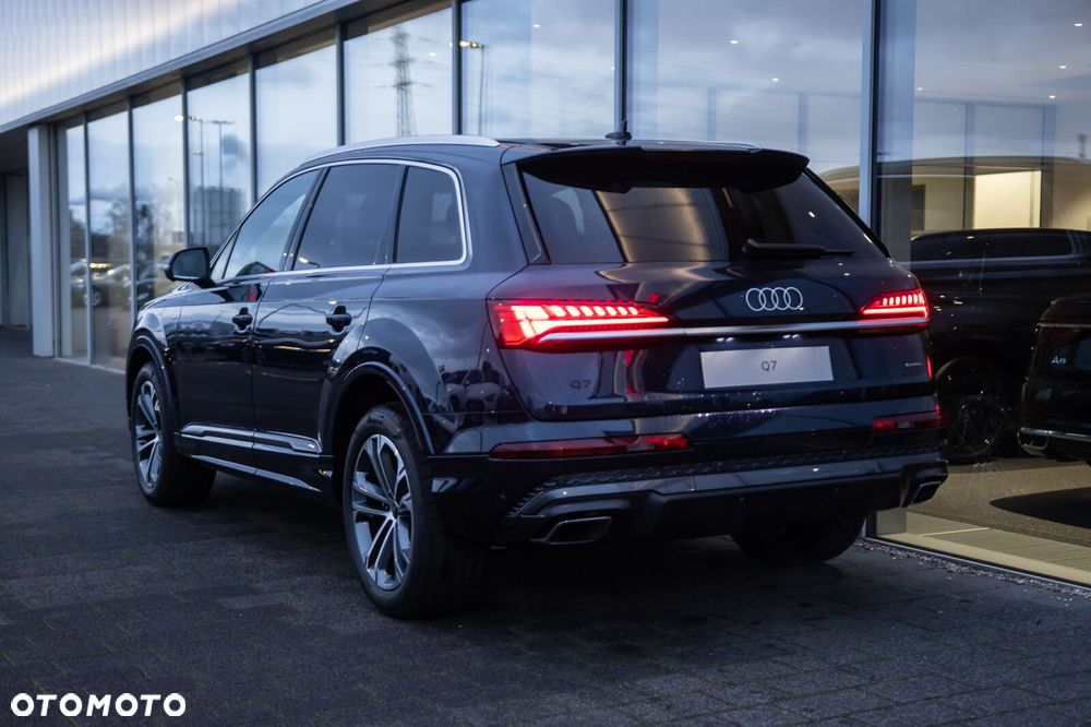 Audi Q7 - 3