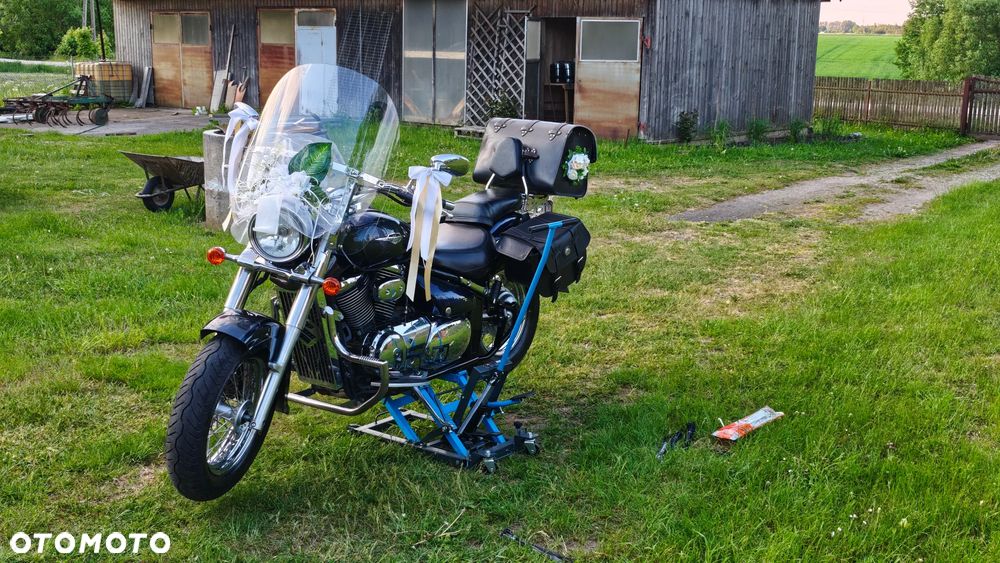 Suzuki VL 800 Volusia - Boulevard C50 - 14
