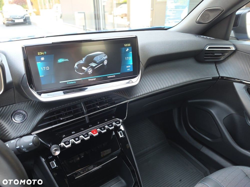 Peugeot 2008 50kWh Allure - 15