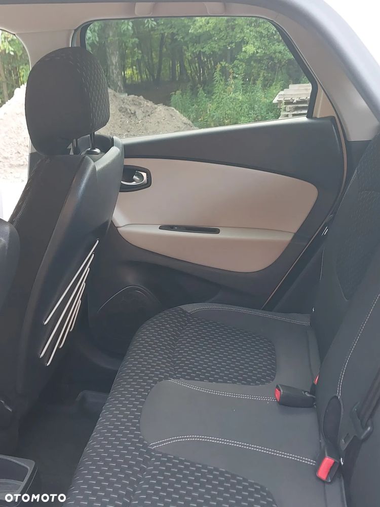 Renault Captur - 11